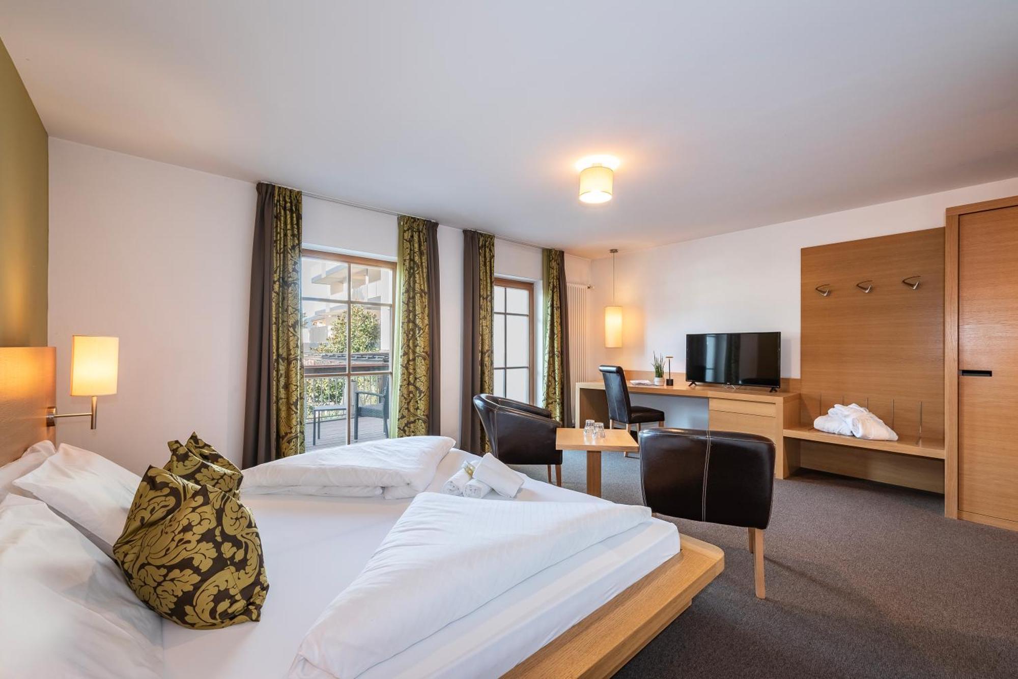Hotel Langhof Natz-Schabs Екстер'єр фото