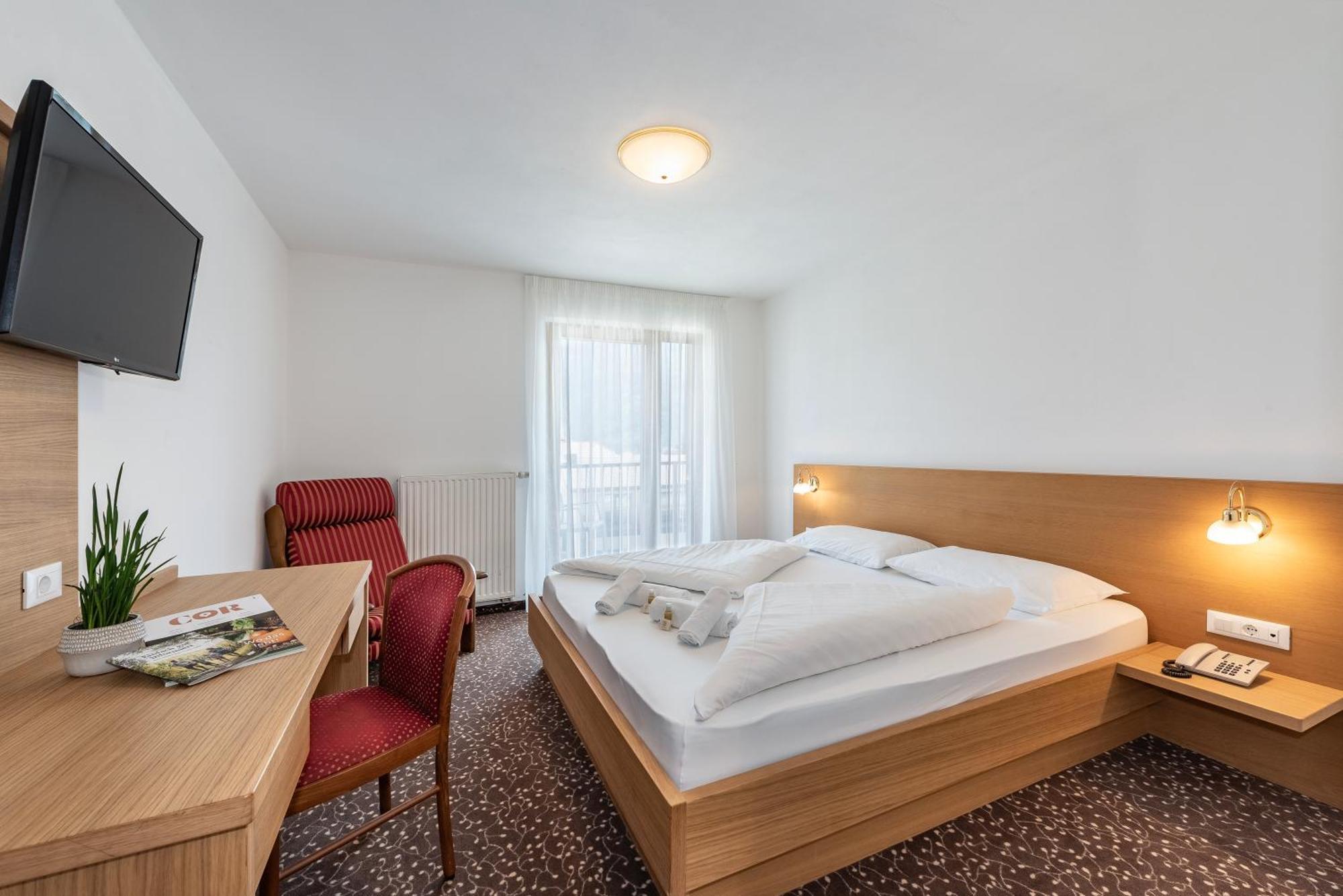Hotel Langhof Natz-Schabs Екстер'єр фото