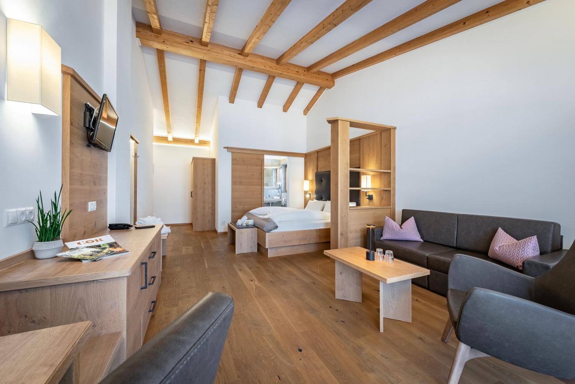 Hotel Langhof Natz-Schabs Екстер'єр фото