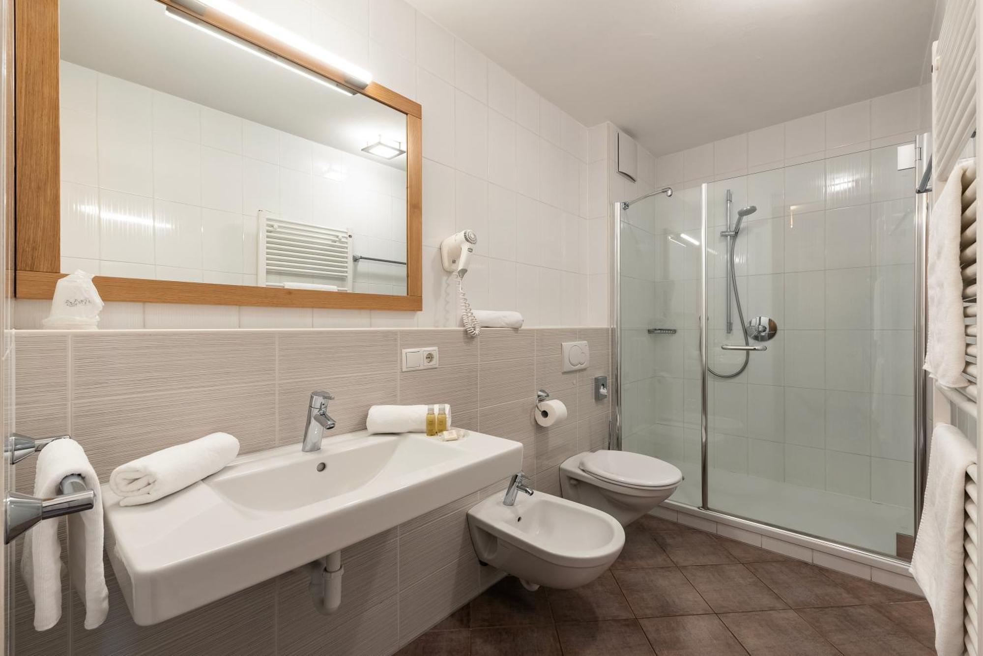 Hotel Langhof Natz-Schabs Екстер'єр фото